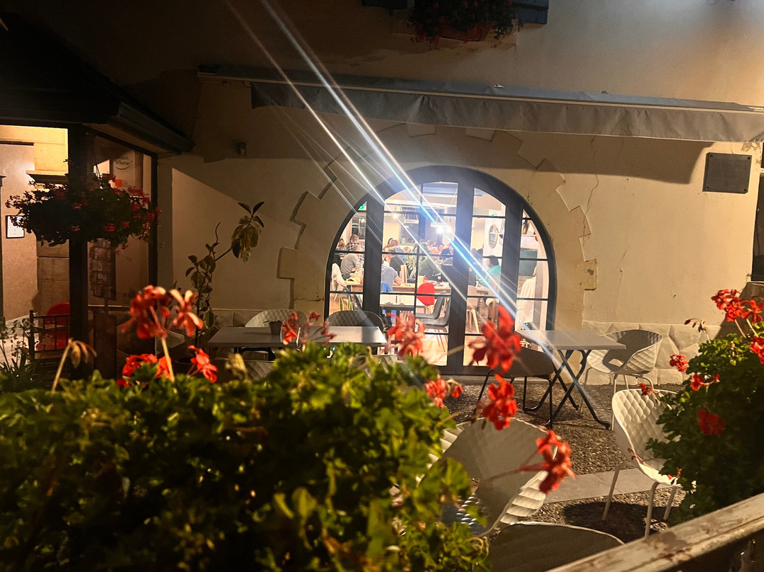 Logis Hotel La Breche De Roland主图
