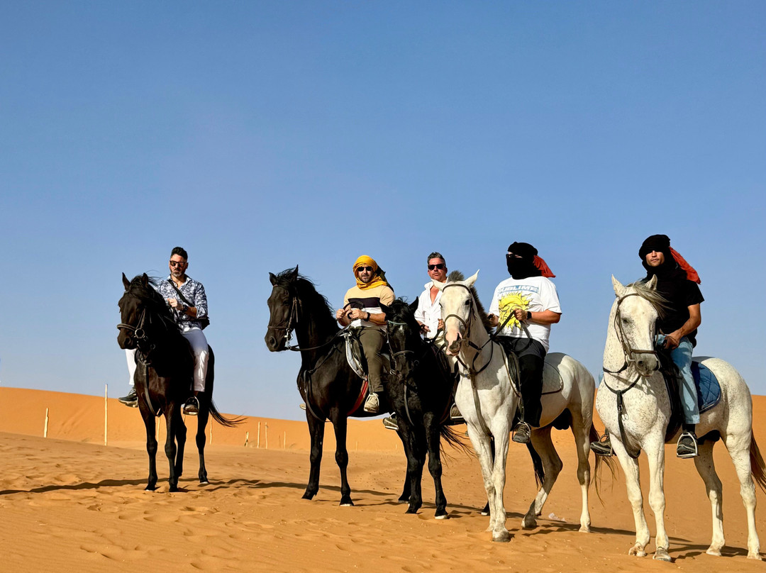 Merzouga Horse Riding-Hassilabied必去景点