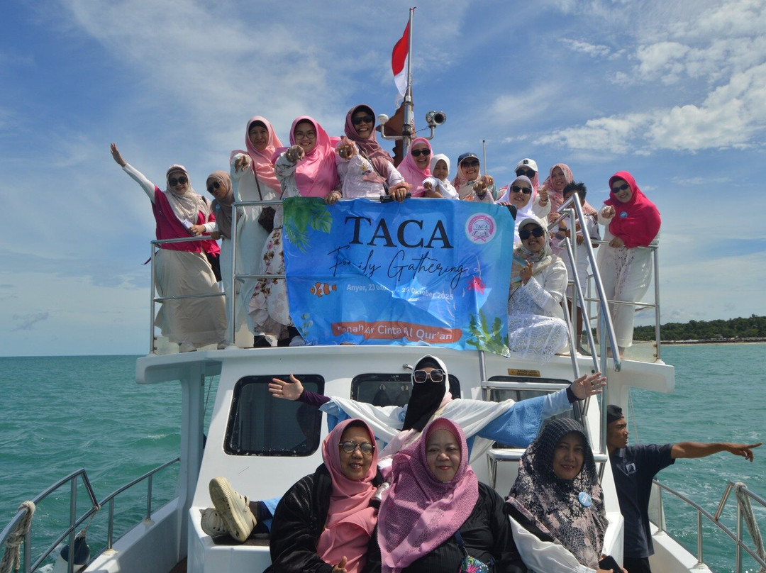 安亚冠毛鸟酒店主图