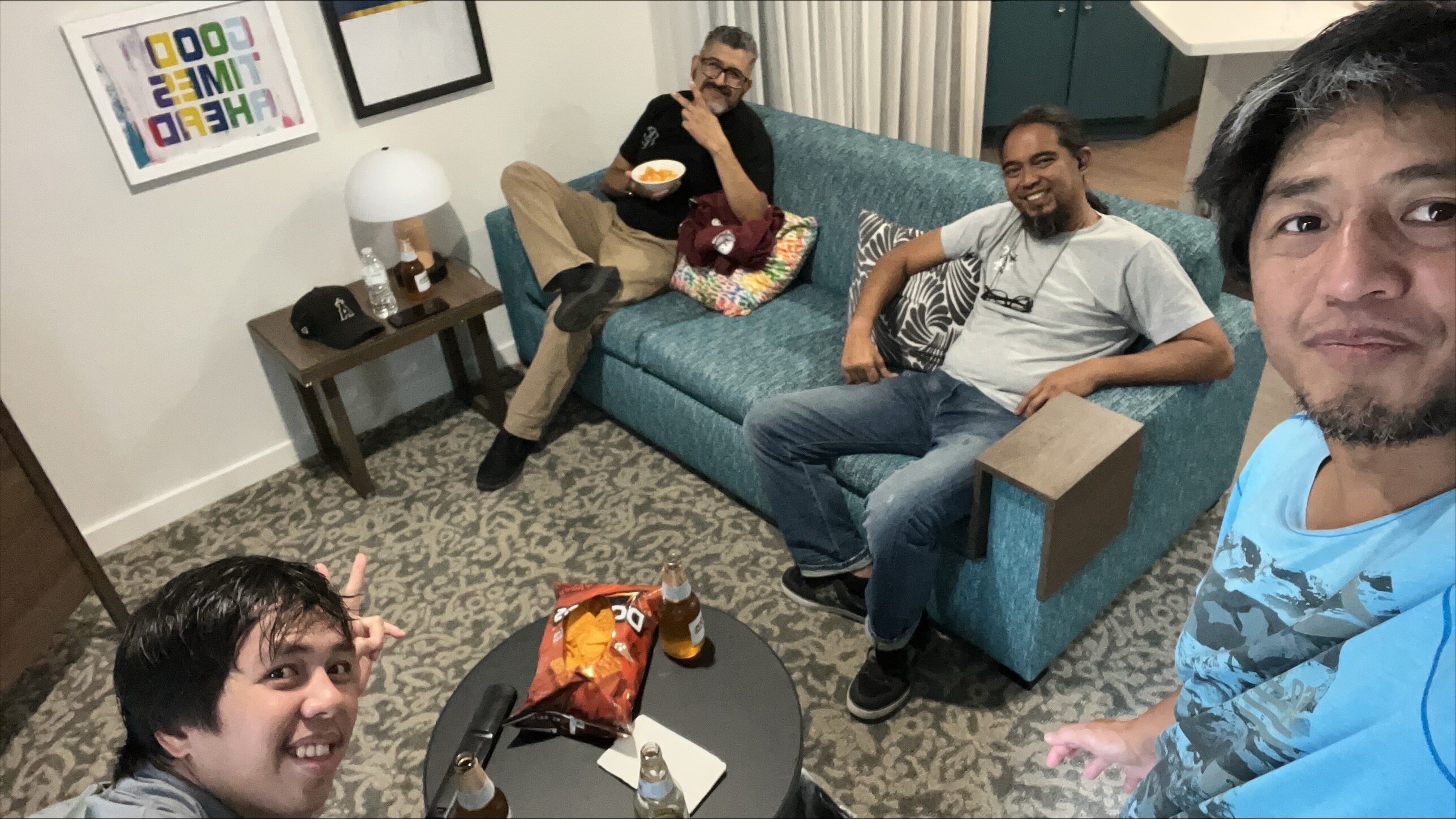 托兰斯桥宿套房酒店-客卧