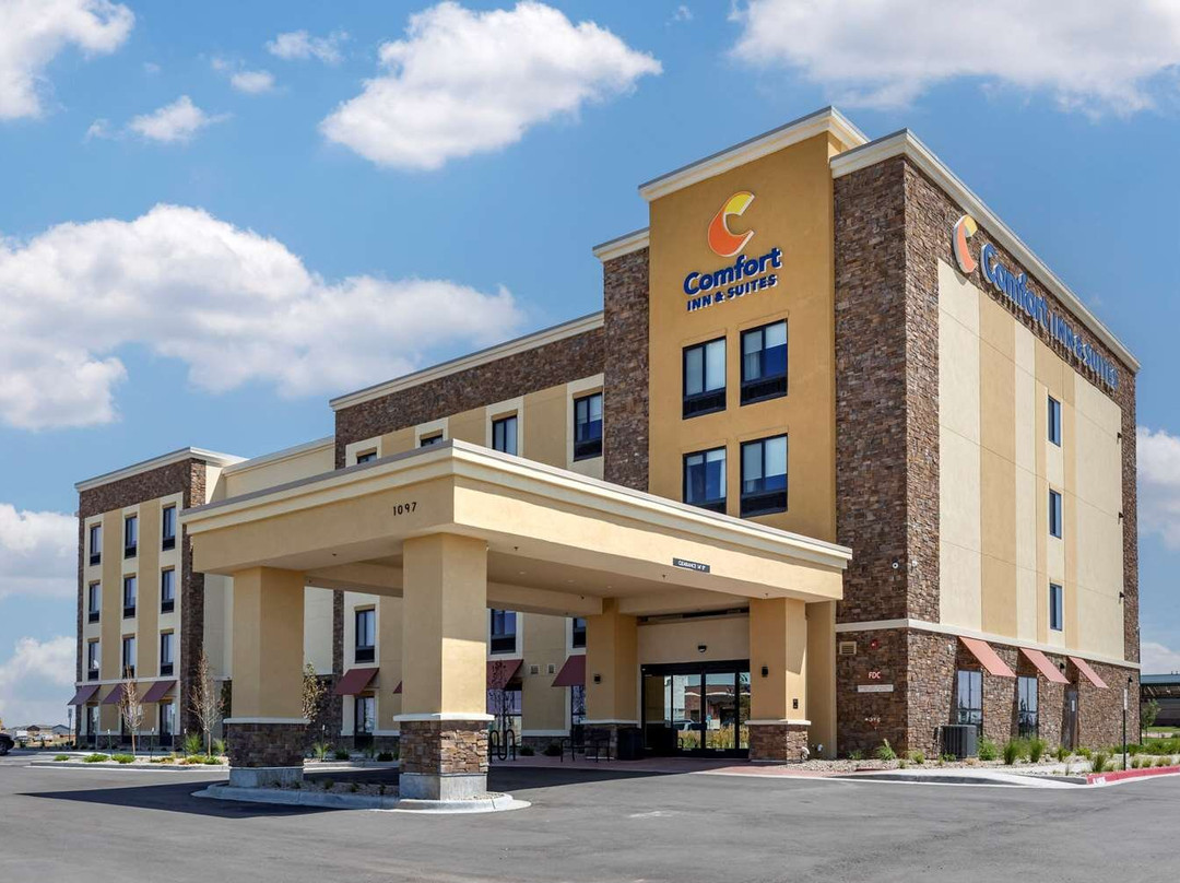 Comfort Inn and Suites Bennett主图