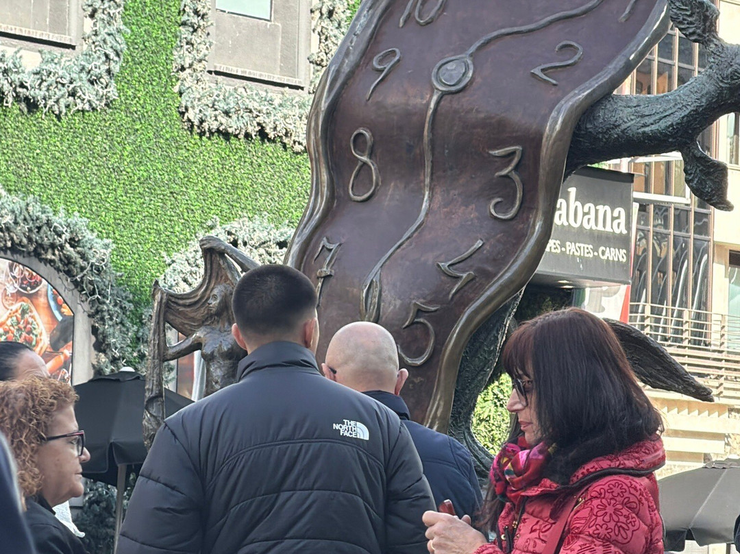 永恒的时间雕塑-安道尔城必去景点