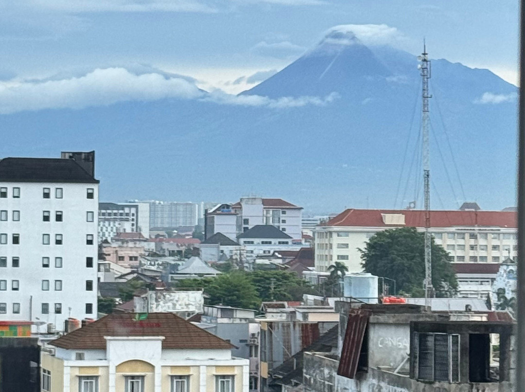 éL Hotel Yogyakarta Malioboro主图