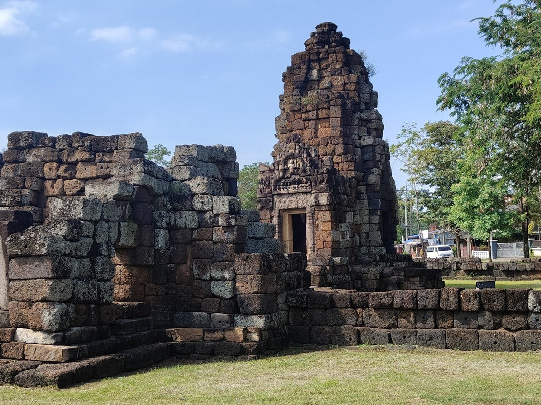 Prang Ku-猜也蓬必去景点