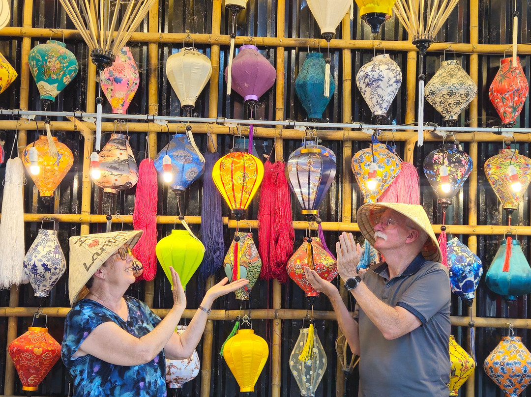 Đèn Lồng Hưng An-会安必去景点