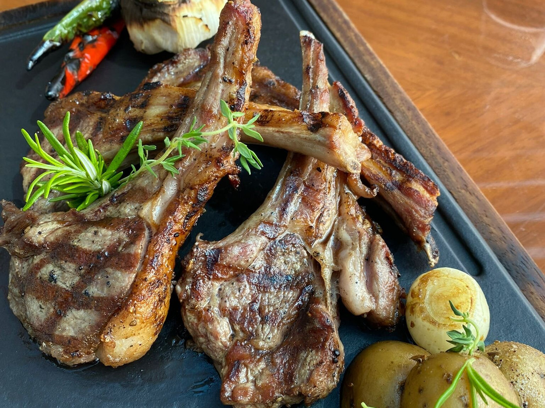 The Club Restaurant & Bar