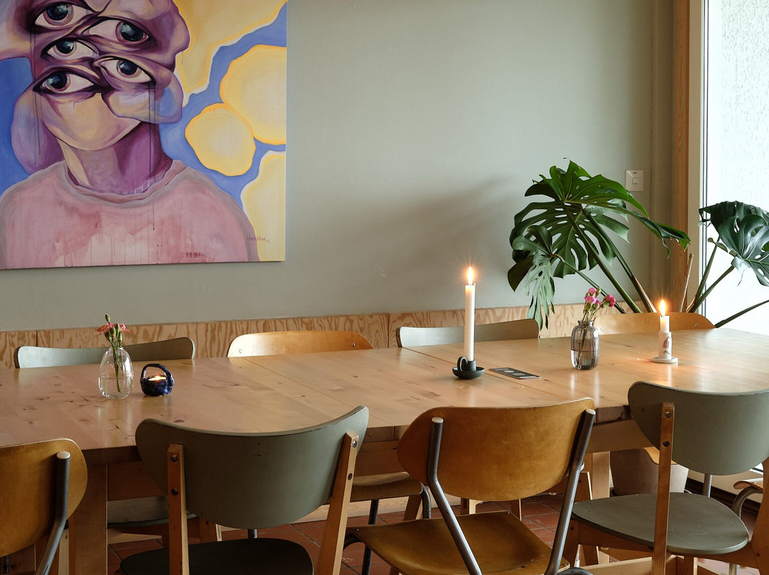 巴莱斯特兰酒店主图