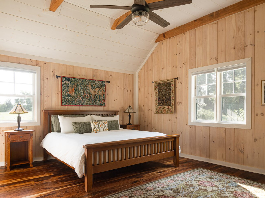 Honey's Farmhouse Retreat