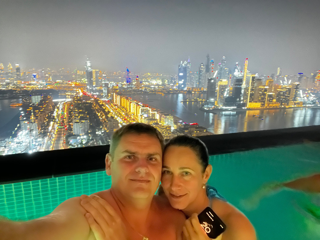 AURA SKYPOOL-迪拜必去景点