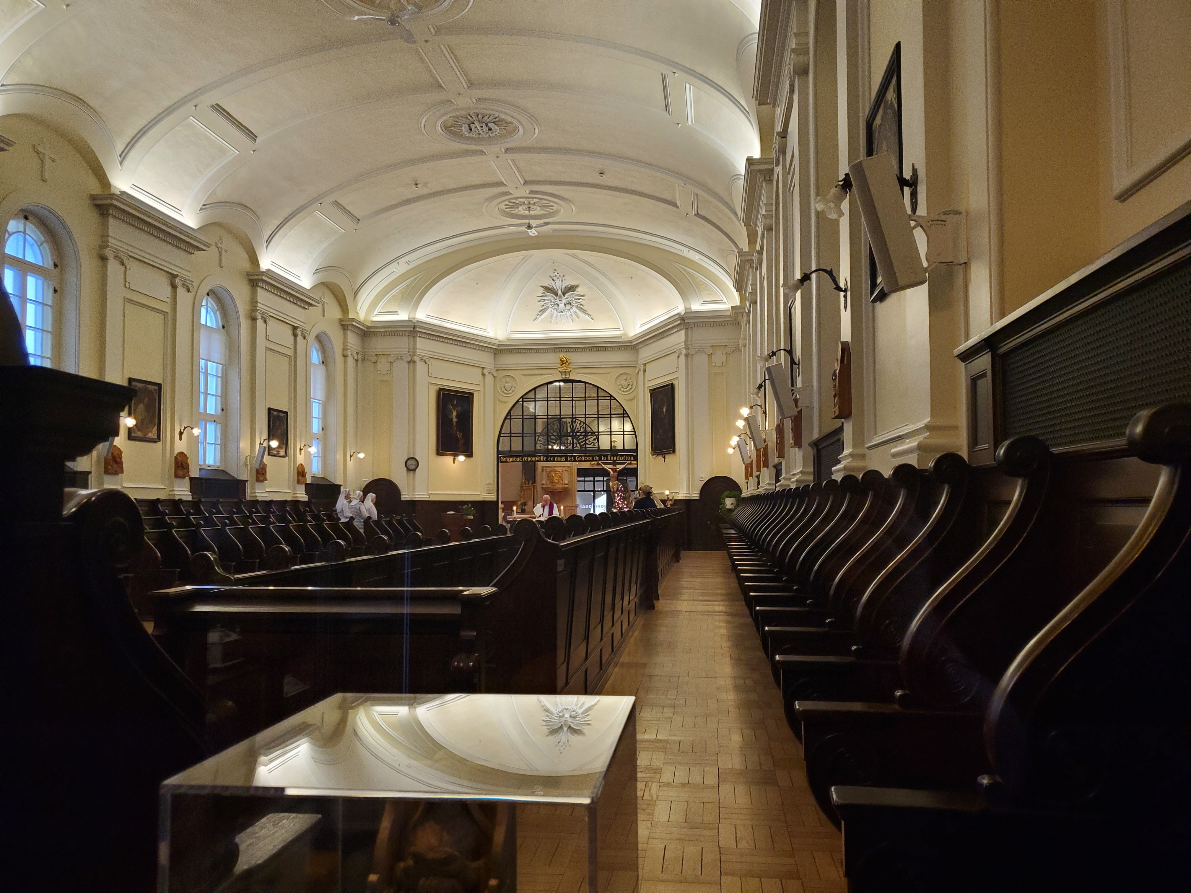 Le Monastère des Augustines-官方