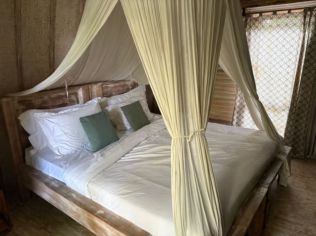 Flowers and Fire Yoga Garden Gili Air-Gili Air必去景点