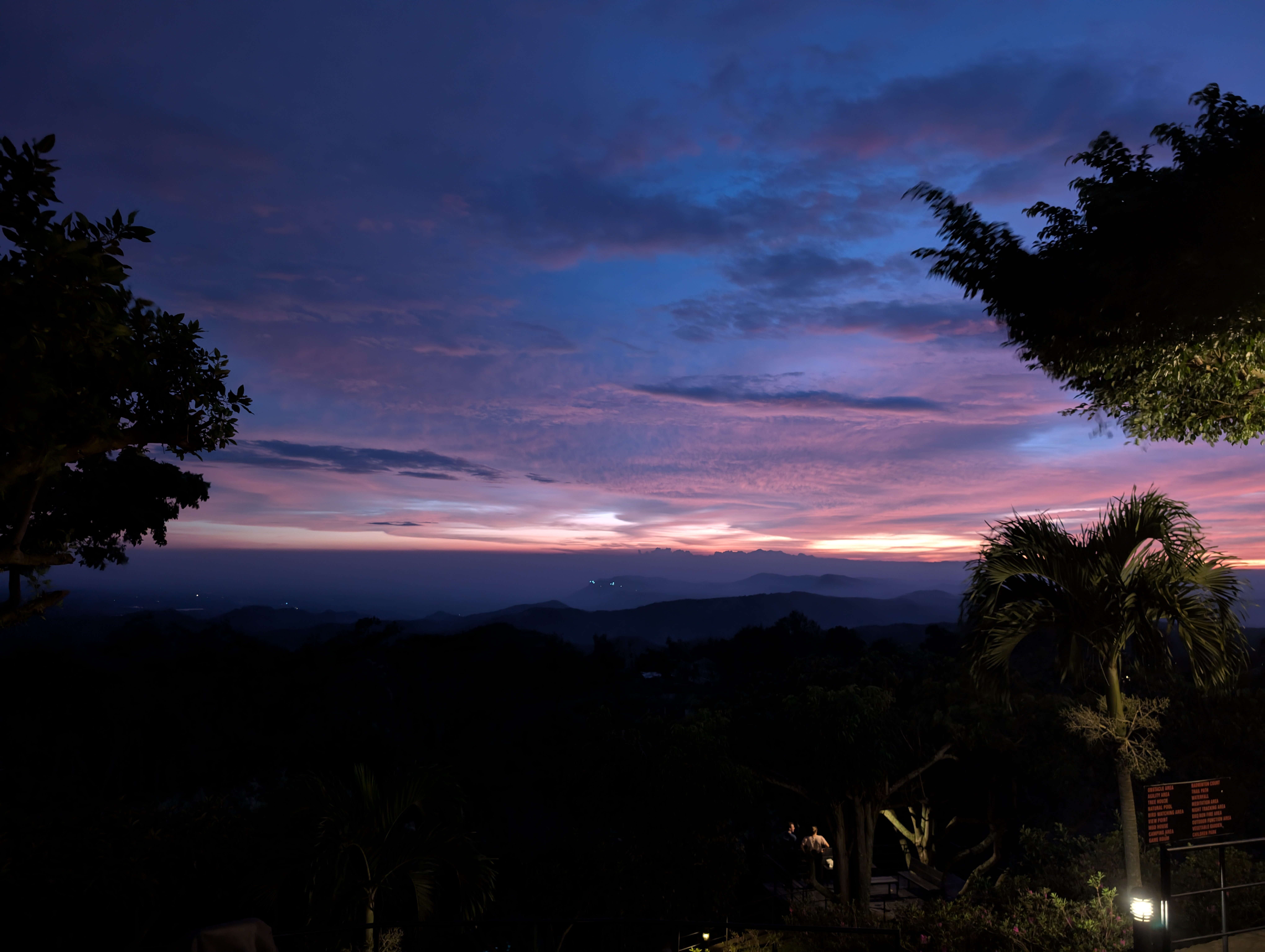 梅尔海姆度假酒店-官方