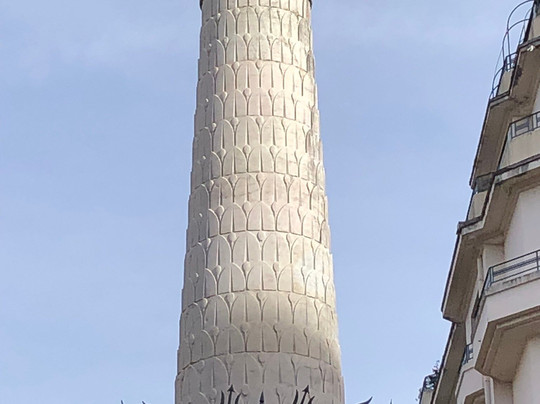 La Fontaine des Elephants (Fountain of Elephants)-尚贝里必去景点