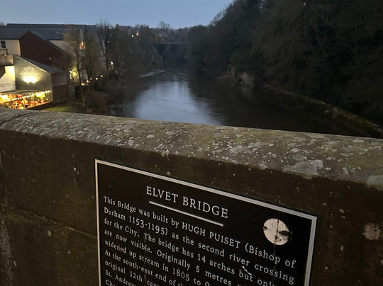 Elvet Bridge-达勒姆必去景点