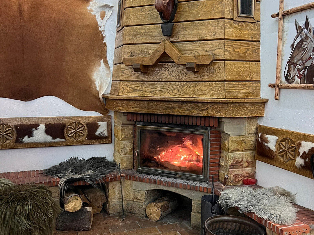 蓝艾迪霍酒店主图