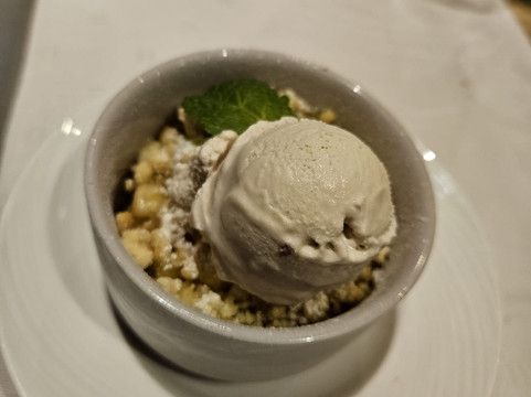 FETZ - 洛莱莱酒店主图