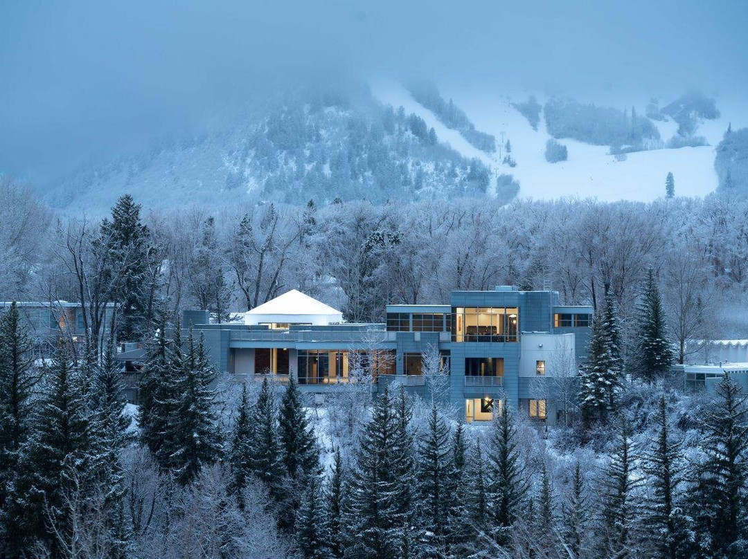 阿斯彭梅多斯度假村