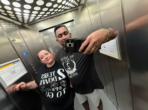 阿尔皮纳酒店主图