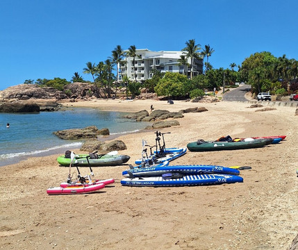 Grays Bay-博恩必去景点