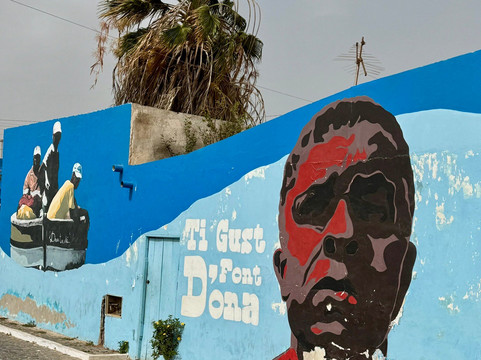 Luna Tours-Murdeira必去景点