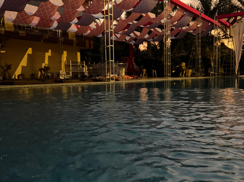 吉尔森林维萨贵族旅馆主图