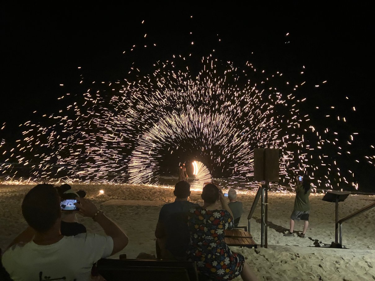 安娜瓦娜海滩度假村-泳池