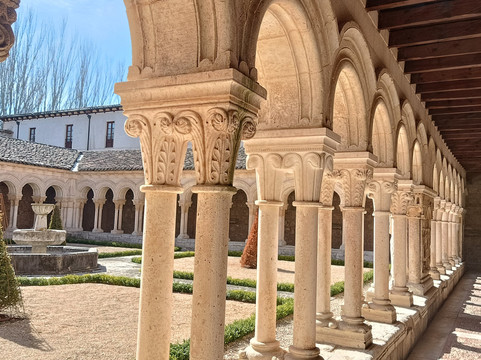 Monasterio de las Huelgas-布尔戈斯省必去景点