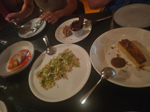 Herne Hill餐馆和美食-Limeburners and Giniversity in the Valley