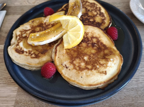 托尔纳克力酒店主图