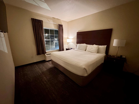 鹅卵石套房酒店-纽波特主图