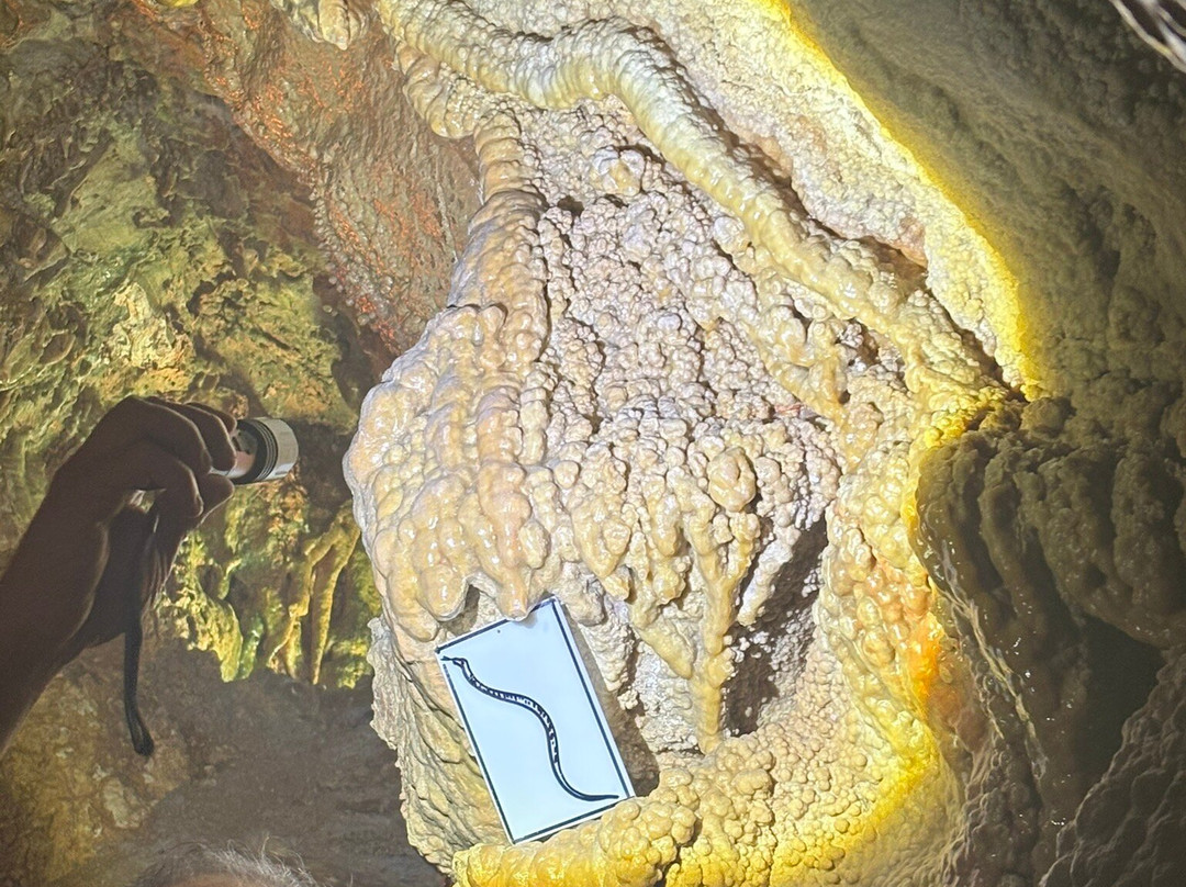 Cave of Agios Georgios-Kilkis必去景点
