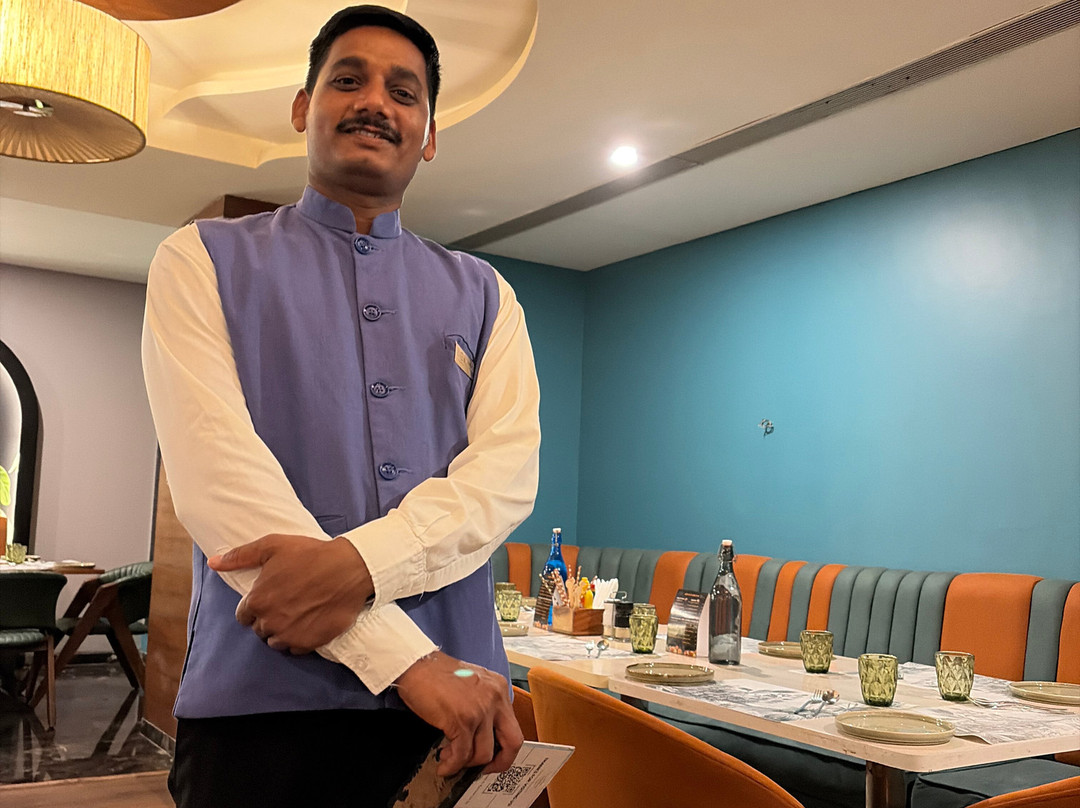 安居什里酒店主图