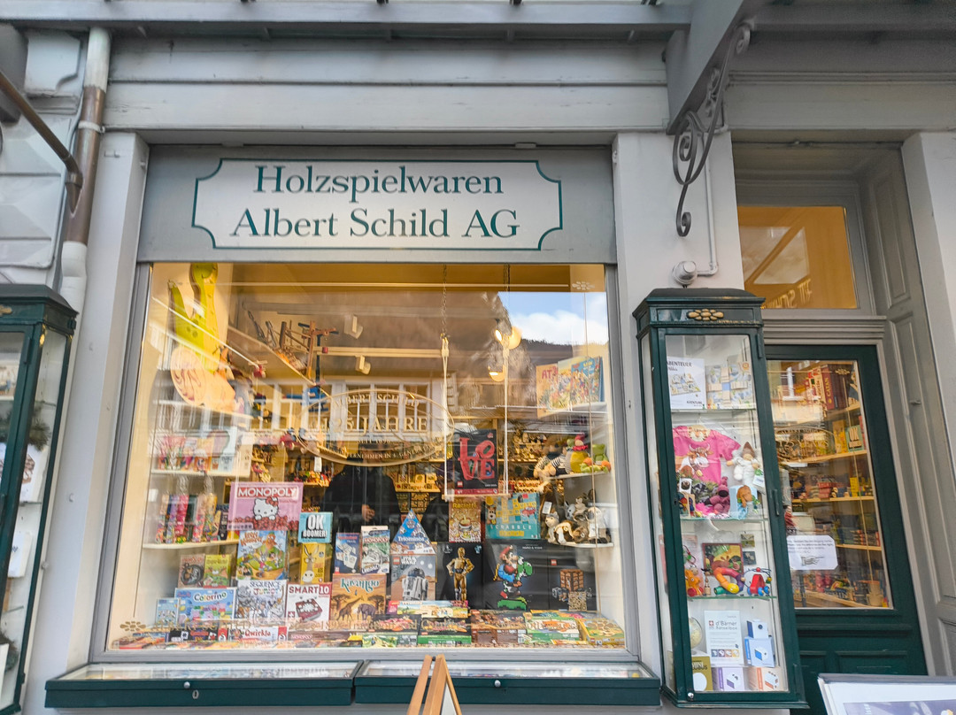 Albert Schild AG - Swisssouvenir-因特拉肯必去景点