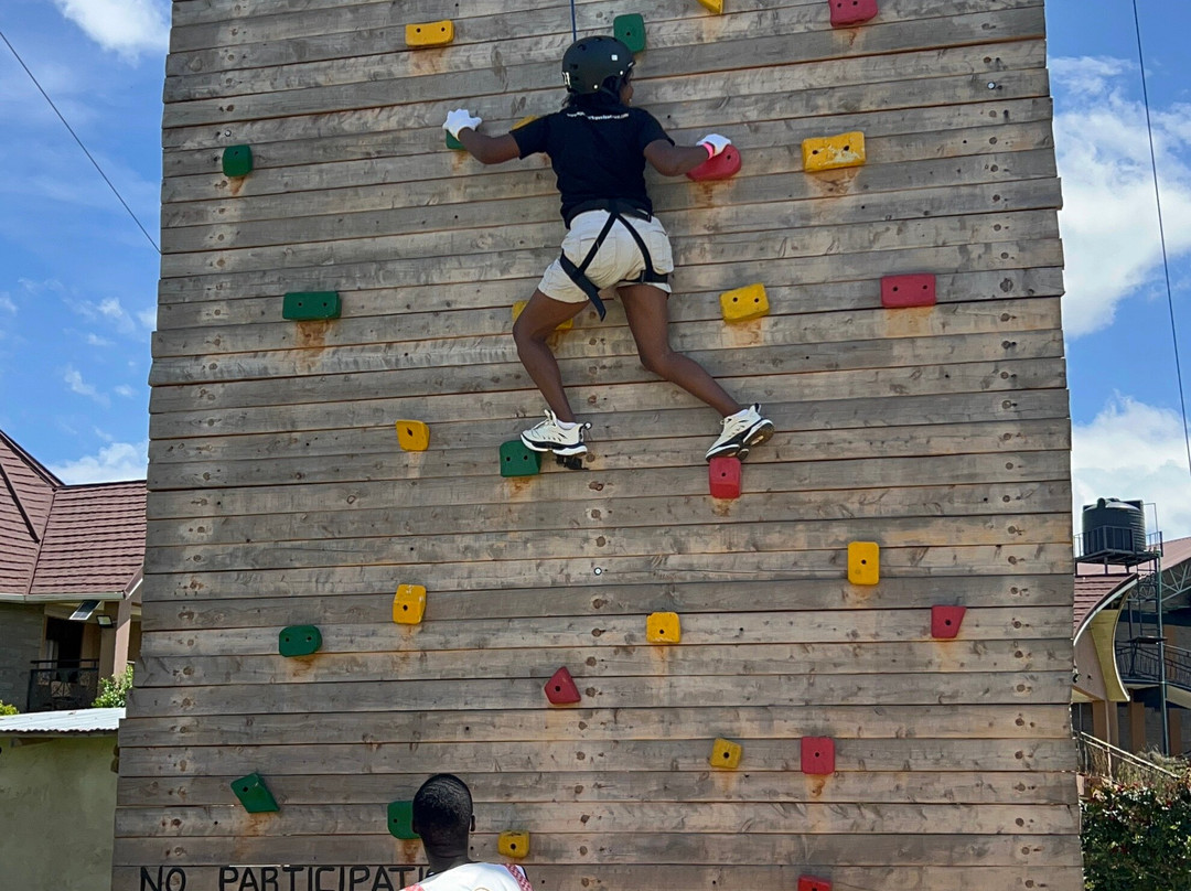 雅卡纳兹度假村主图