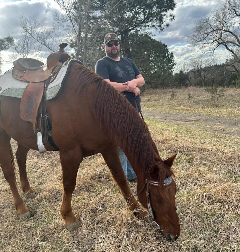 Christine's Horseback Riding-卡尼必去景点