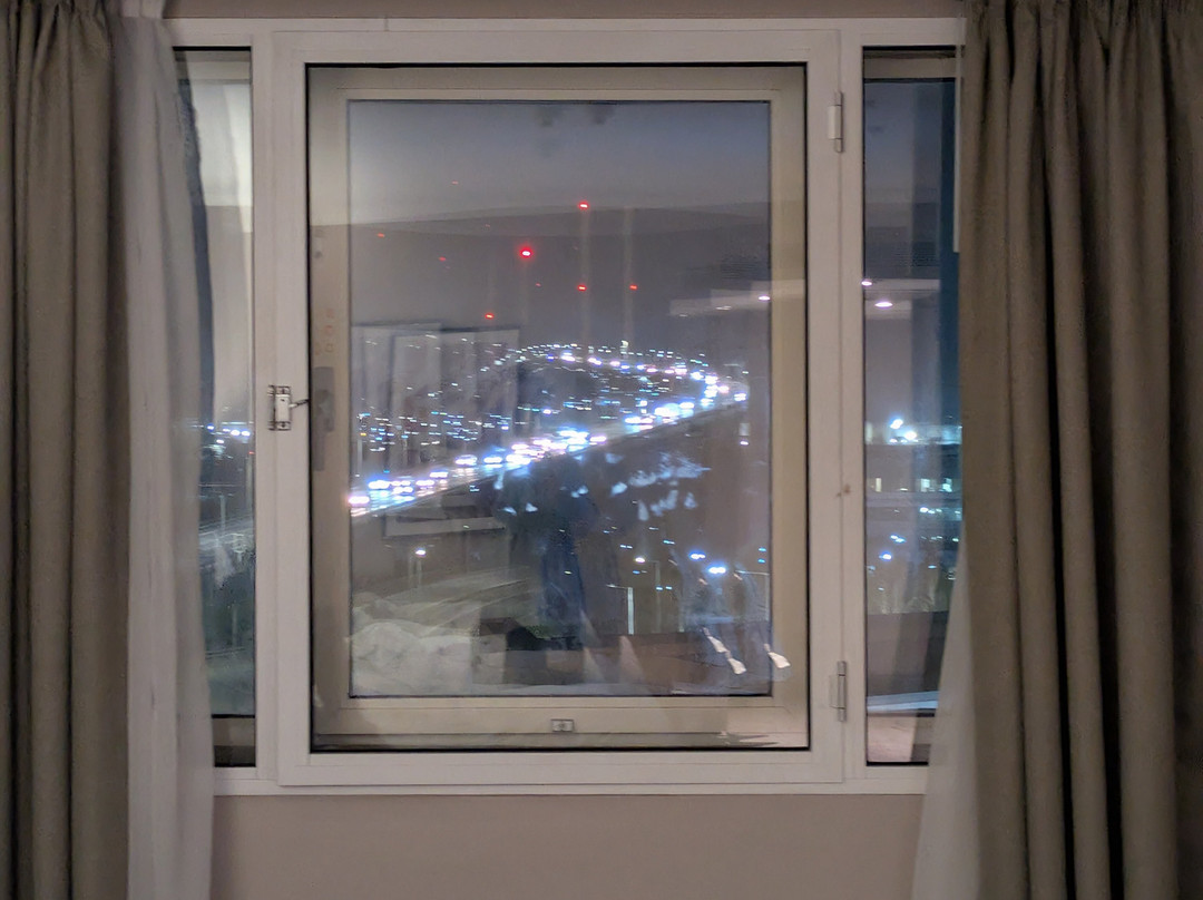 达特福德桥希尔顿逸林酒店主图