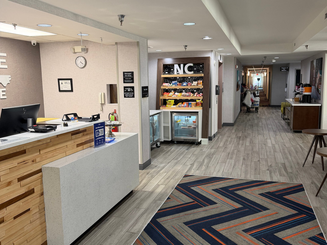 希尔顿欢朋酒店-伊登主图