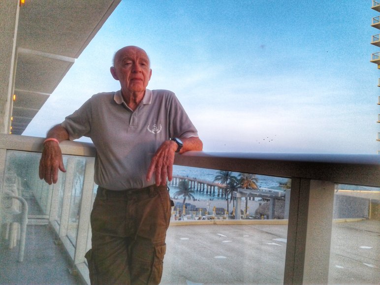 阳光迈阿密阳光岛海滩希尔顿格芮精选酒店-客卧