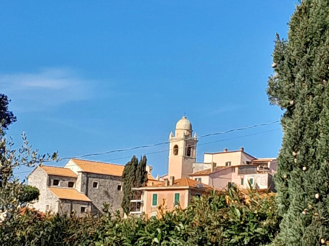 Borgo Di Montemarcello
