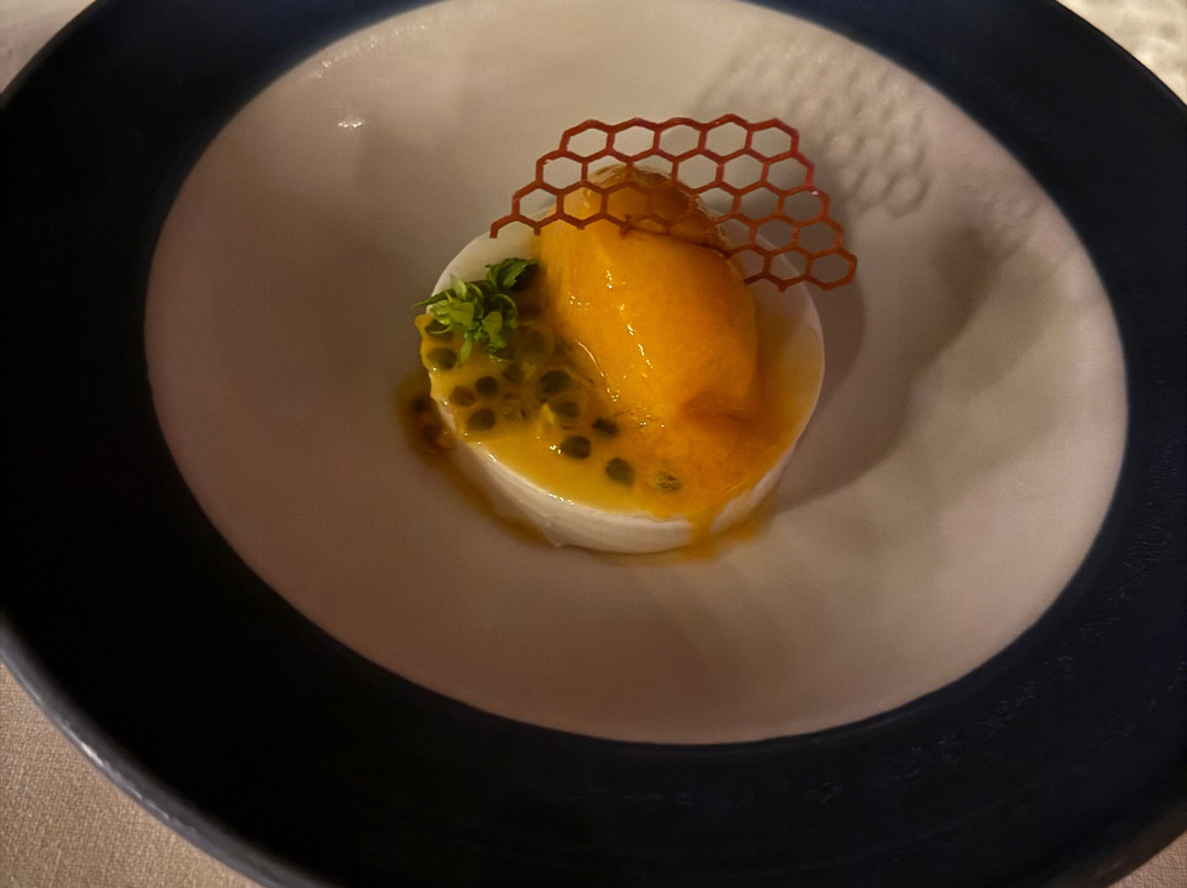 马尔代夫鲸鱼泻湖酒店主图