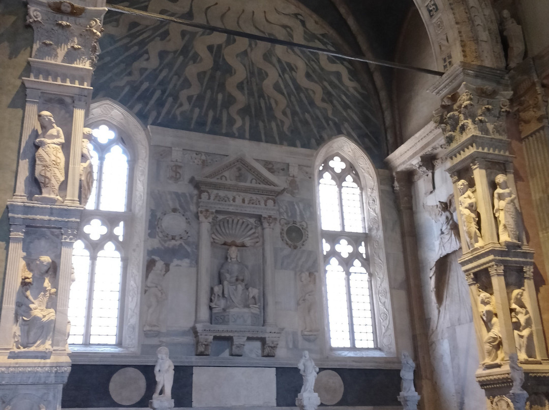 Basilica Cattedrale (Tempio Malatestiano)-里米尼必去景点
