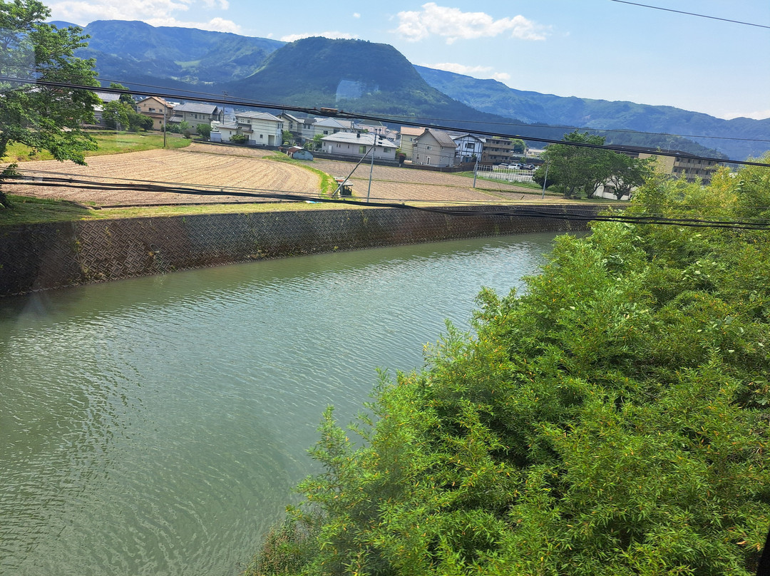 Limited Express Yufuin no Mori-Hakataekimae必去景点