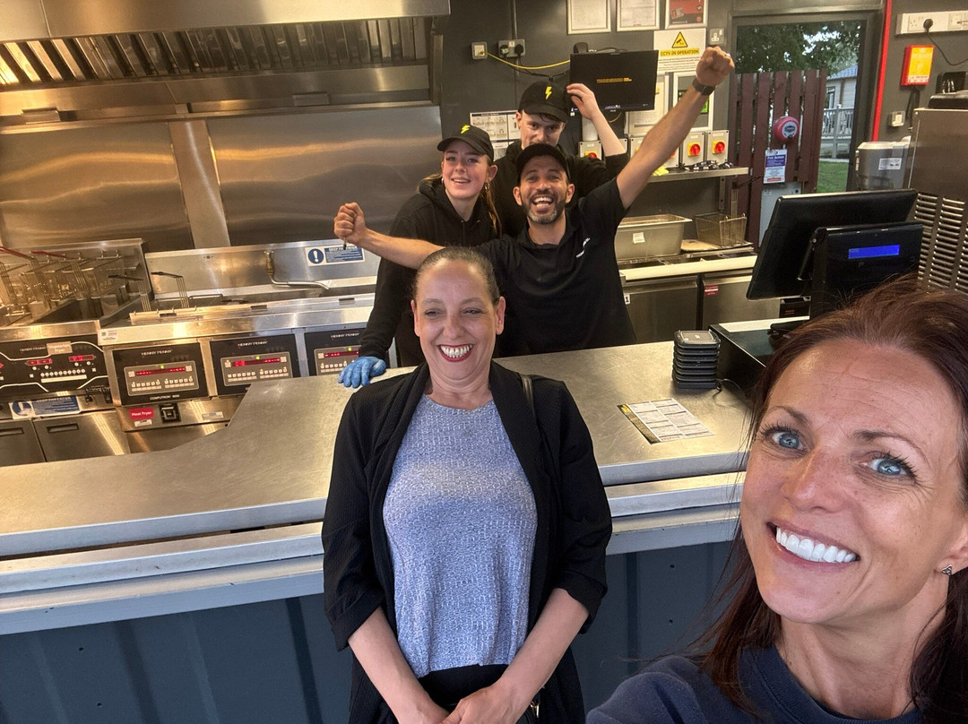 Thunderbird Fried Chicken Southview