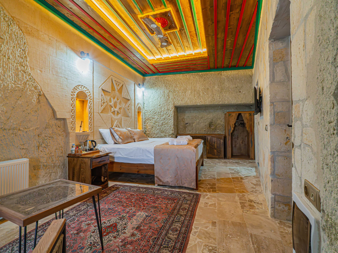 Tyana Cave House