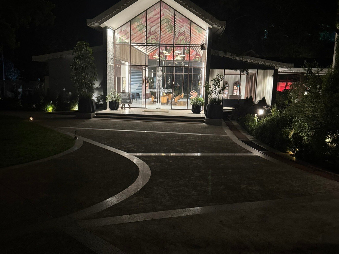 Naukuchia House, Naukuchiatal - Ihcl 精选主图