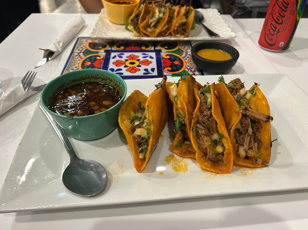 La Mexicanada Newmarket Upper Canada Mall