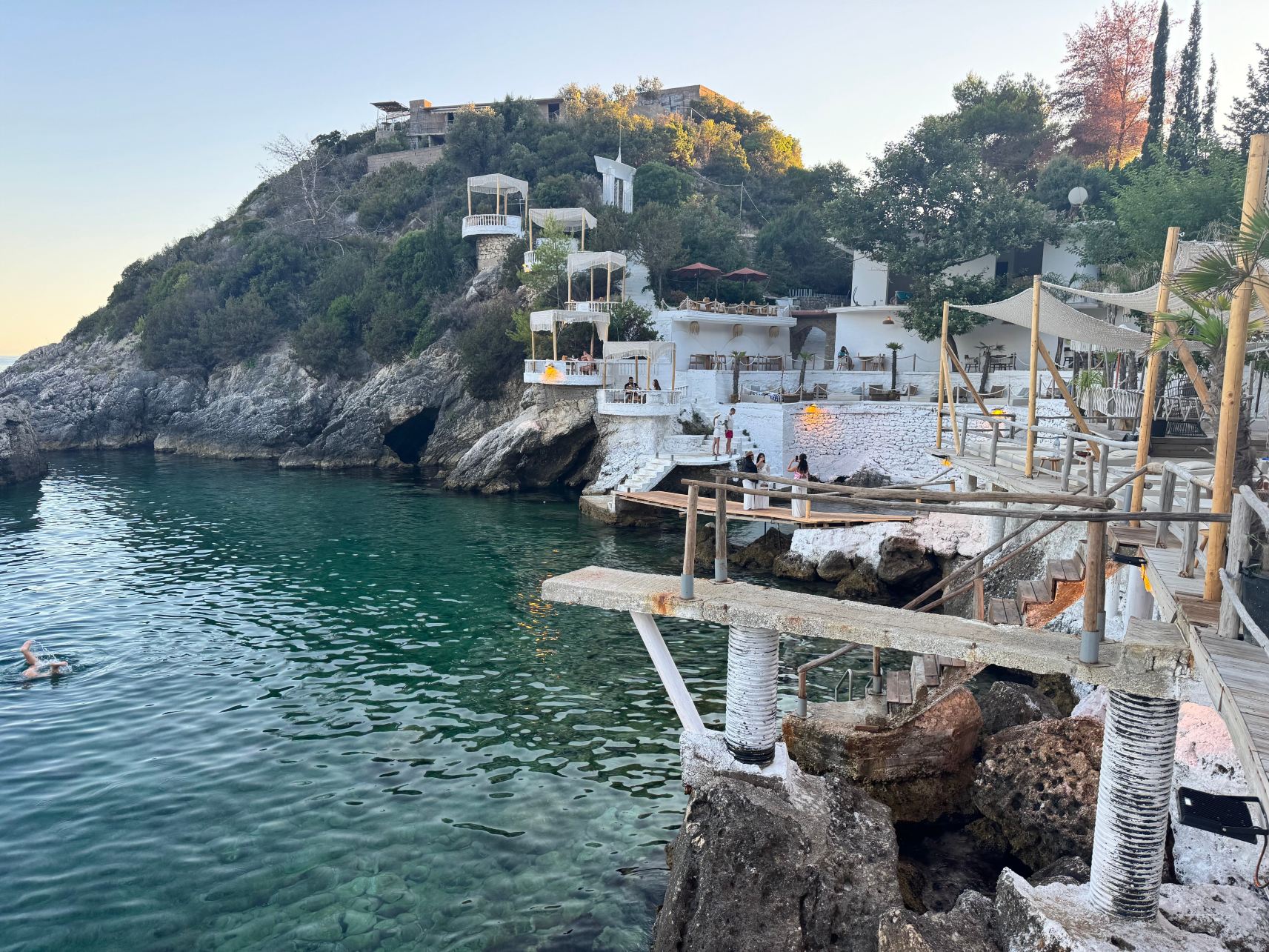 Mihalis Apartments-旅行者