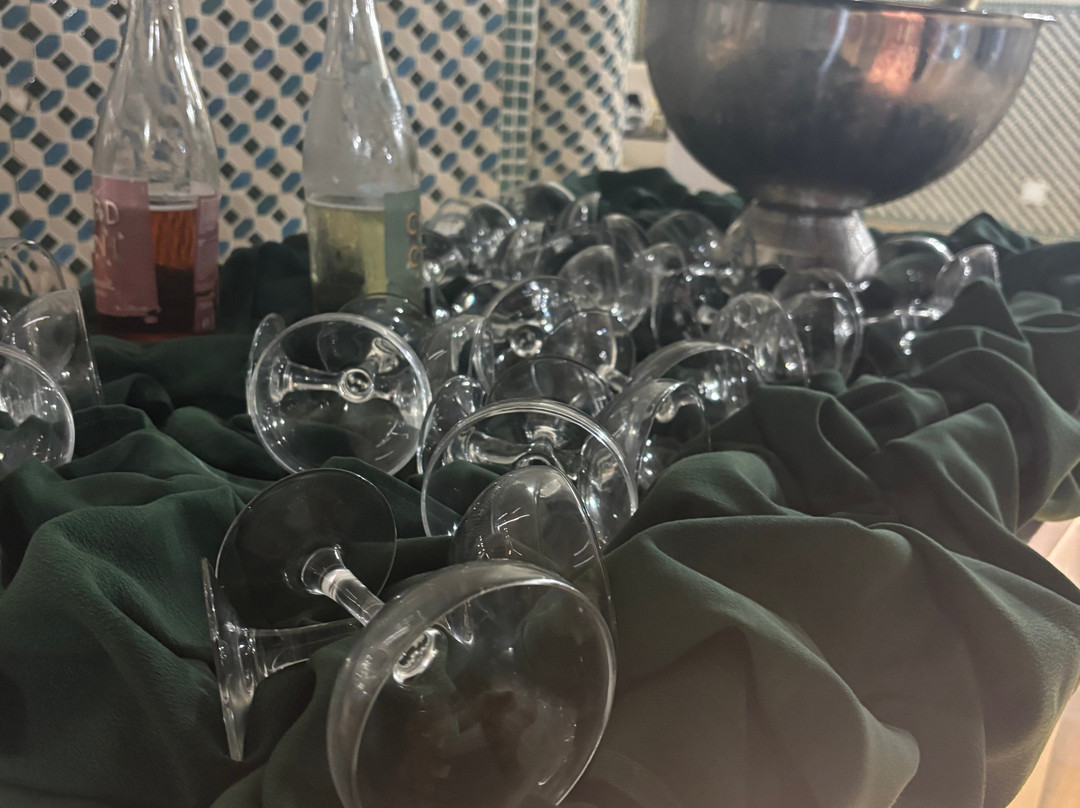 阿尔波吉酒店主图