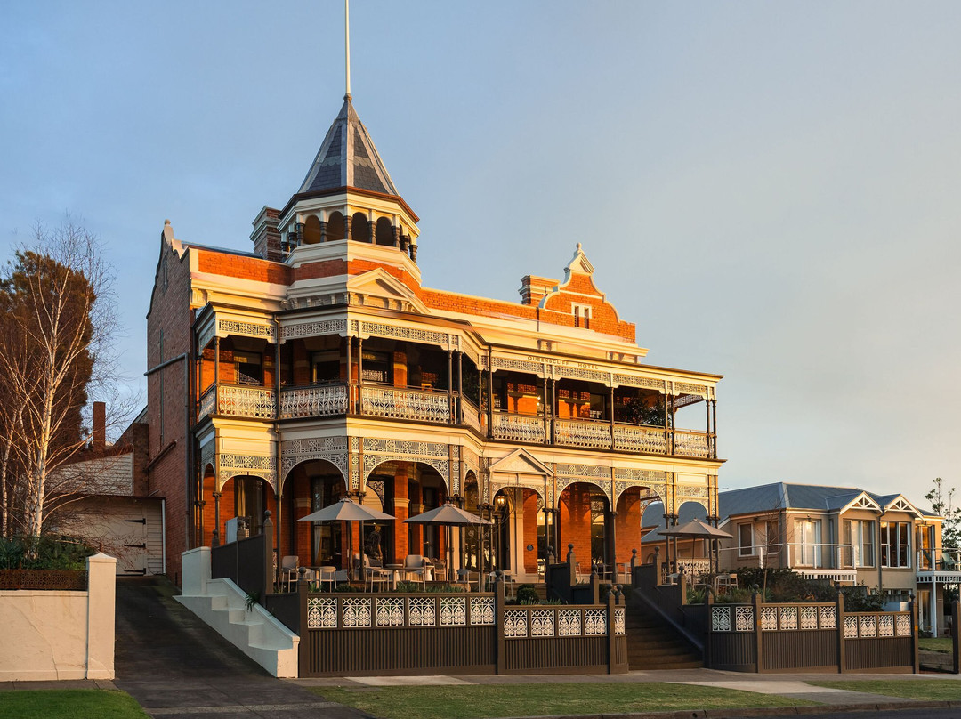 The Queenscliff Hotel