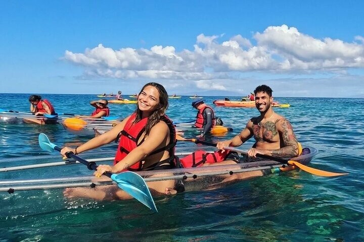 Maui Clear Kayak and Snorkel Tour: Swim with turtles (Makena)